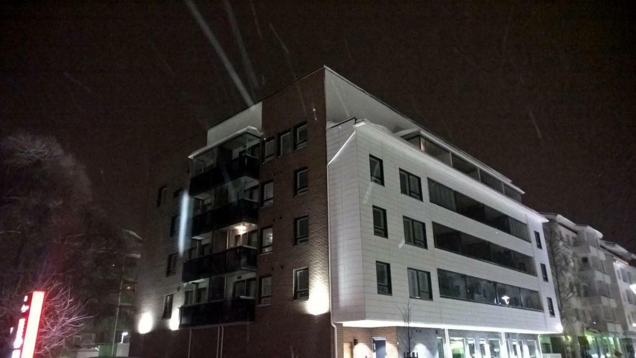 City Apartments With Balcony Рованиеми Экстерьер фото